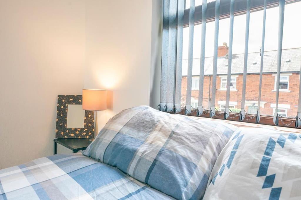 Modern 3 Bedroom House Close To Ferry And City Centre Belfast Exteriör bild
