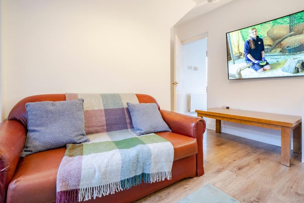 Modern 3 Bedroom House Close To Ferry And City Centre Belfast Exteriör bild